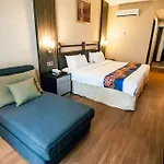 Kk Times Square Hotel